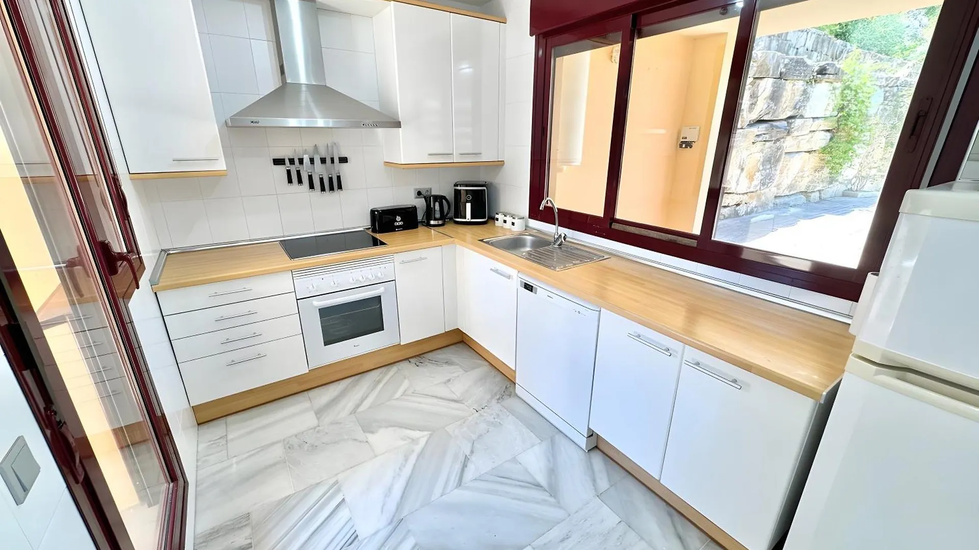 Villa With Private Pool Estepona