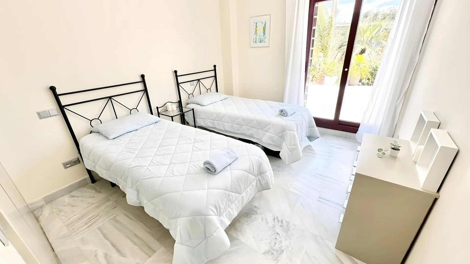 Villa With Private Pool Estepona